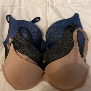 Victoria’s Secret 3 bras